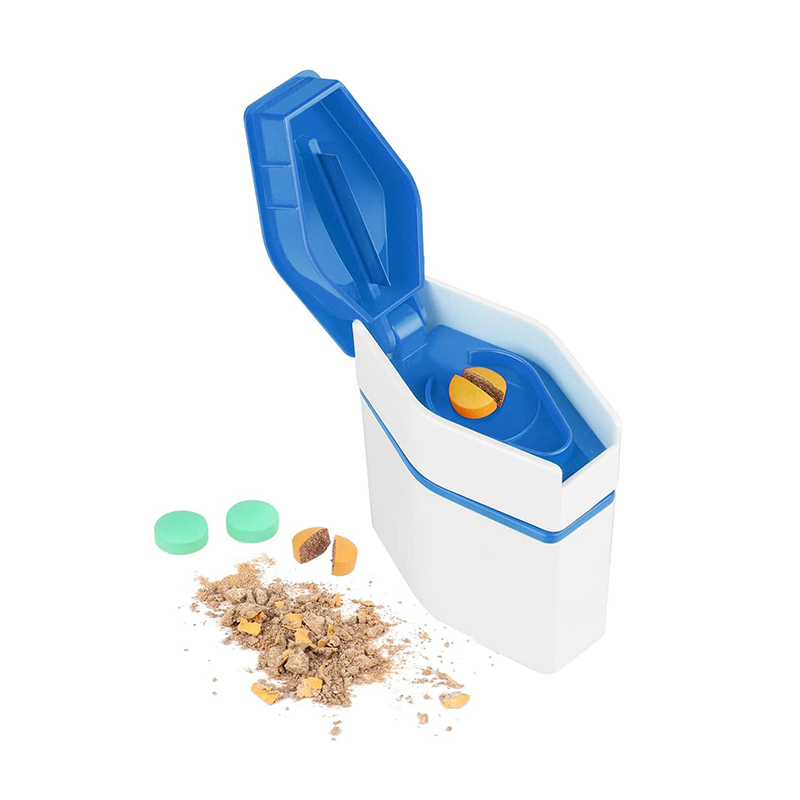 Portable Min 3-in-1 Pill Divider For Elderly 